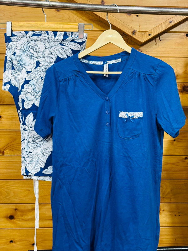 Plain and Floral Print Night Suit